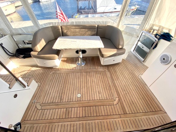 2015 PRINCESS 52