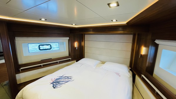 2022 SIRENA 64