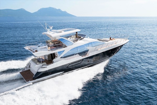 2017 AZIMUT 72