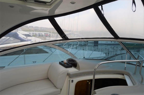 2005 CRUISERS YACHTS 400