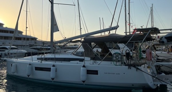 2023 JEANNEAU SUN ODYSSEY 440