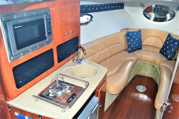 2012 CROWNLINE 280 CR
