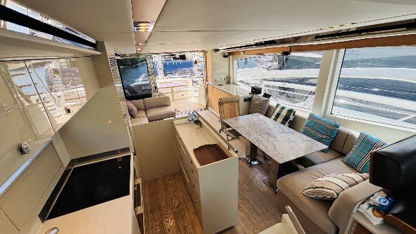 2017 NUMARINE 62 FLY