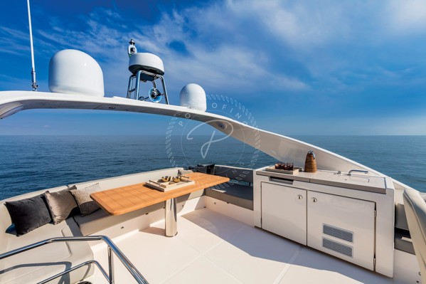 2018 ABSOLUTE NAVETTA 48