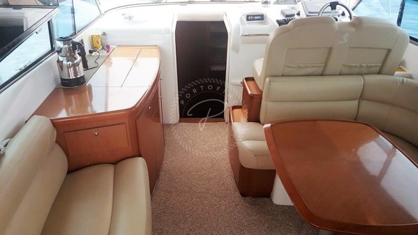 2009 BENETEAU ANTARES 12