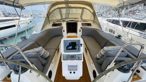 2008 BAVARIA VISION 50