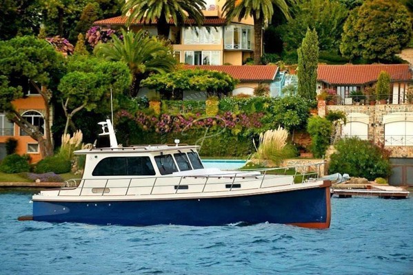 2010 LARUS 42 LB
