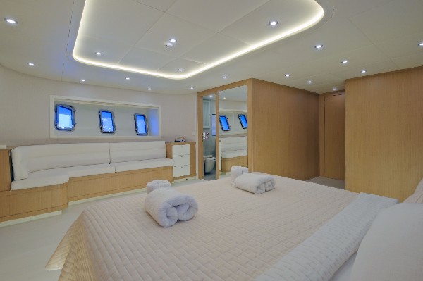 2025 LUXURY GULET 42 M