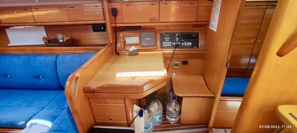 2008 BAVARIA 38 CRUISER