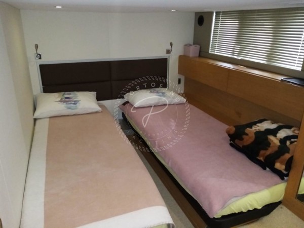 2012 FAIRLINE TARGA 50 GT