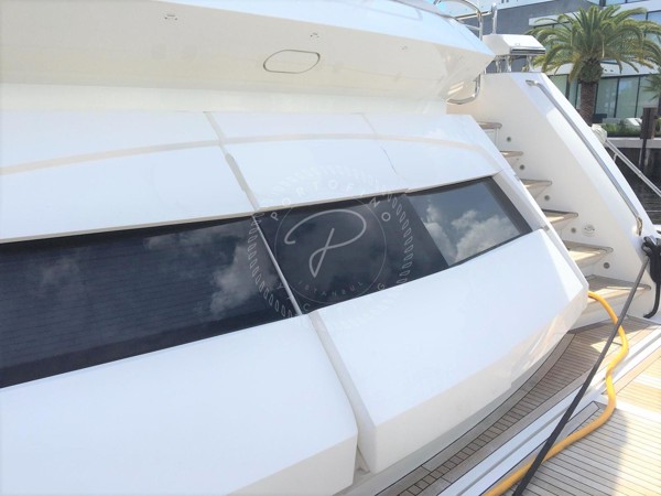 2016 SUNSEEKER 86 YACHT