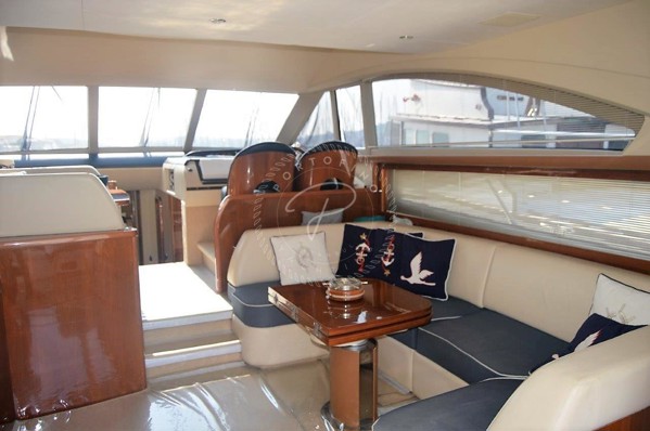 2008 PRINCESS 54