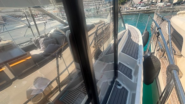2017 JEANNEAU MERRY FISHER 895
