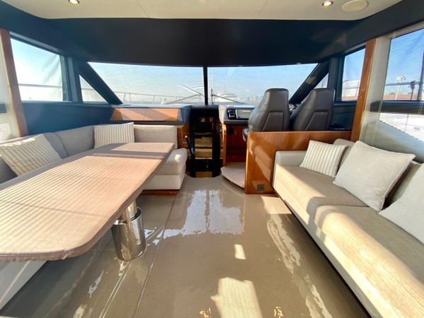 2015 PRINCESS 52