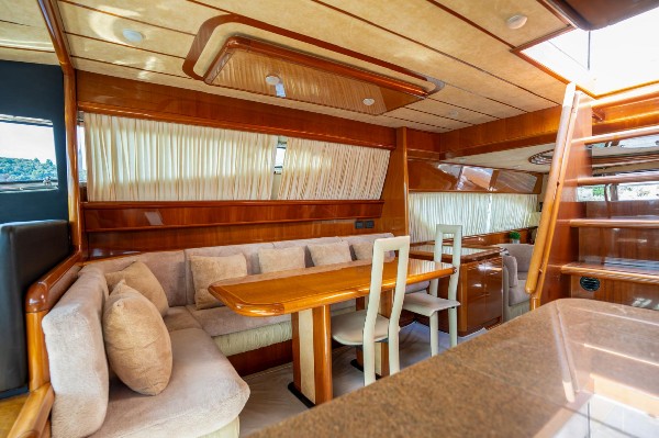 1999/2010 FERRETTI YACHTS 72