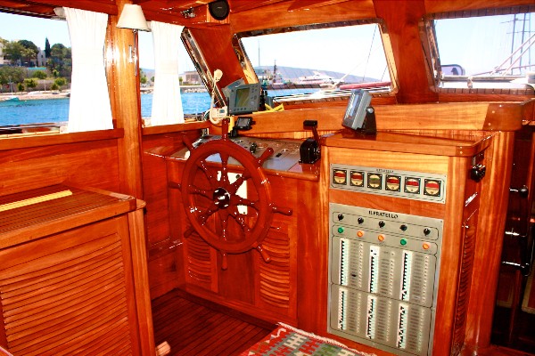 2002 LUXURY GULET 24 M