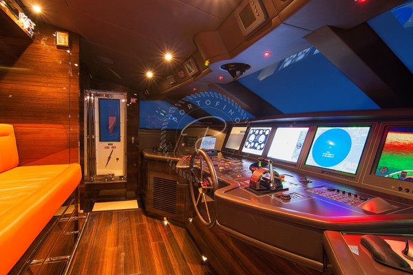 2012 SANLORENZO 38M