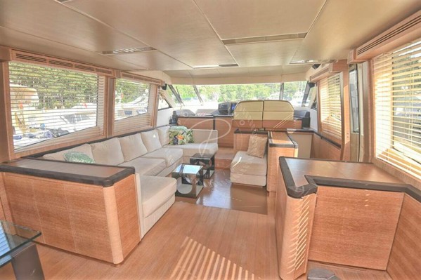 2013 MONTE CARLO YACHT 76
