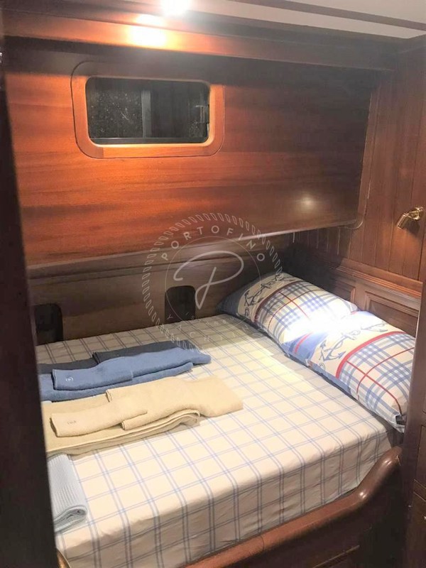 1994 CUSTOM KETCH 24M