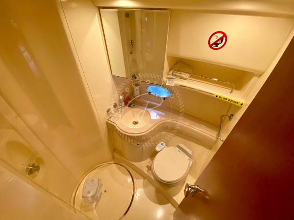 2009 AZIMUT 42