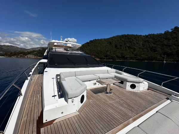 2022 AZIMUT GRANDE 27