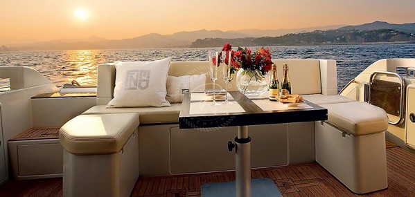 2013 AZIMUT 40S