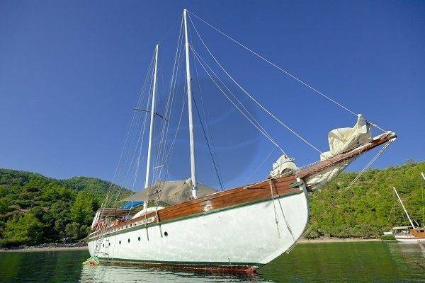 1997  CUSTOM KETCH  22M