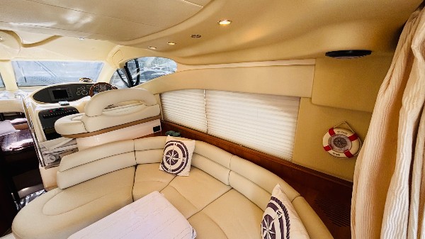 2009 AZIMUT 42 FLY