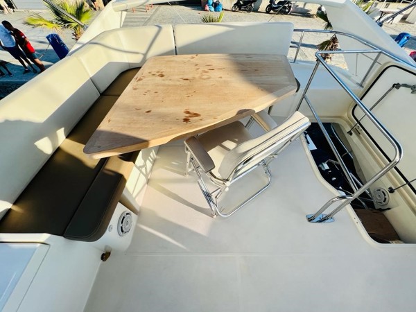 2014 PRESTIGE 500 FLY
