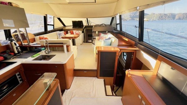 2014 PRESTIGE 500 FLY