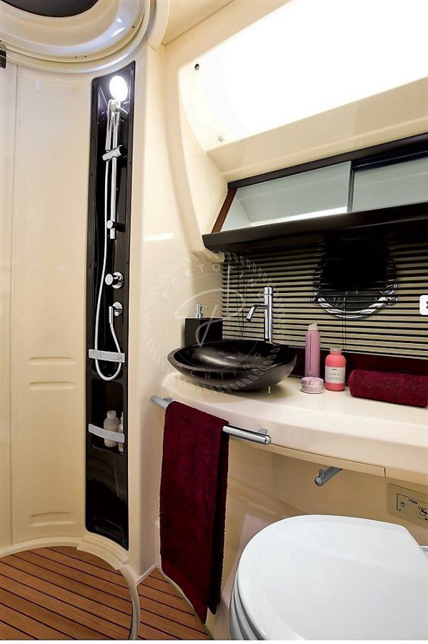 2013 AZIMUT 40S