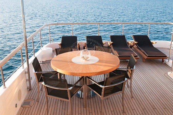 2012 SANLORENZO 38M