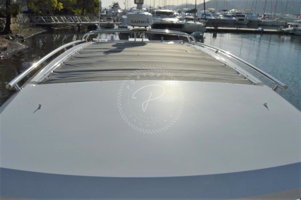 2018 AXOPAR 37 CABIN
