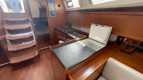 2016 BENETEAU OCEANIS 45