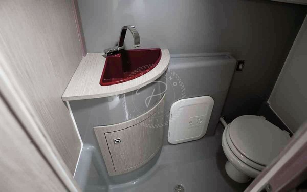 2014 CLEAR AQUARIUS EFB CABIN