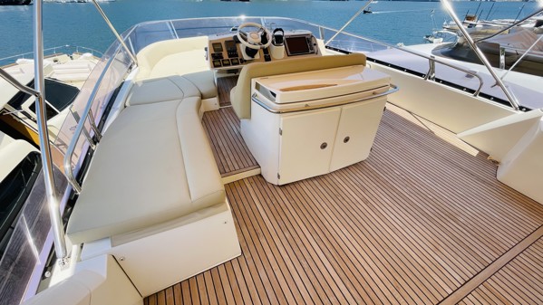 2011 PRESTIGE 60 FLY