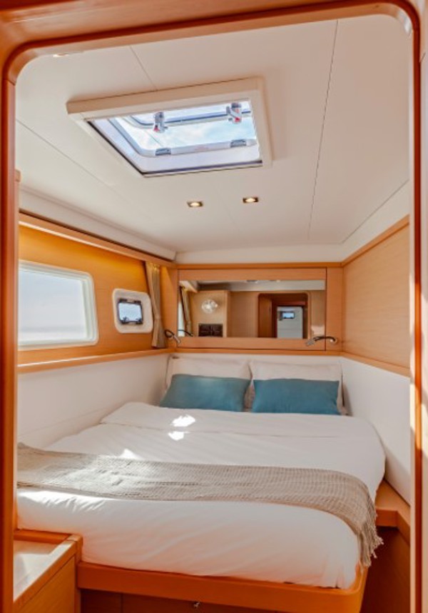 2012 LAGOON 450
