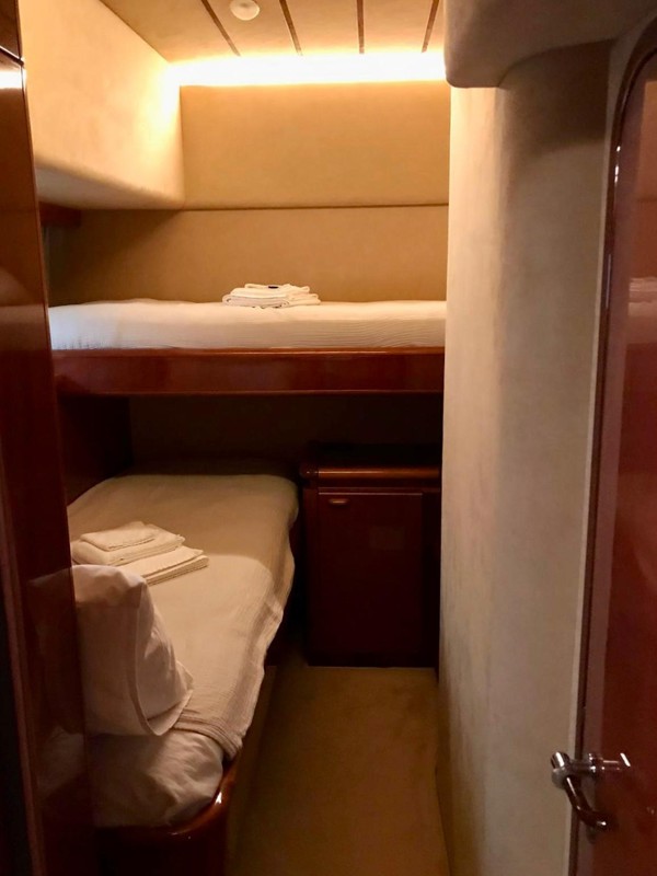 1999/2010 FERRETTI YACHTS 72