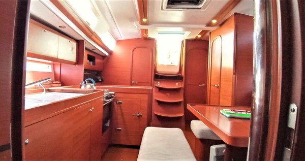2011 DUFOUR 405 GRAND LARGE