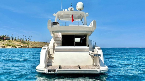 2009 AZIMUT 58