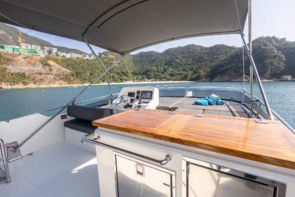 2017 NUMARINE 62 FLY