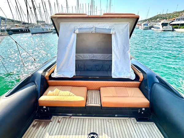 2018 RIBCO VENOM 44 