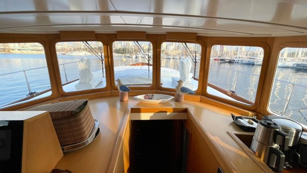 2009 TAKA YACHTS LOBSTER 18M