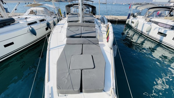 2011 BENETEAU OCEANIS 50