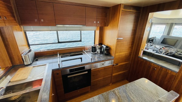 2022 SIRENA 64