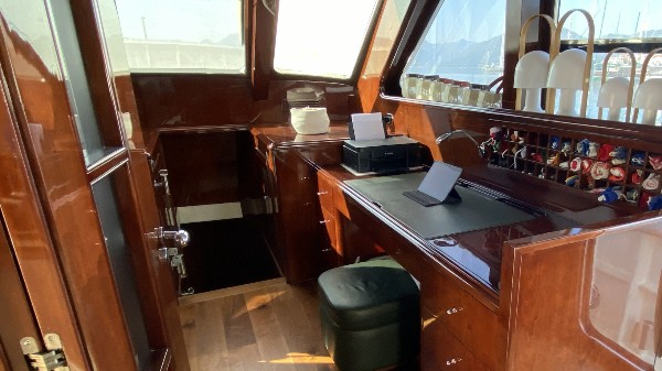 2009 BENETTI SAIL DIVISION 79