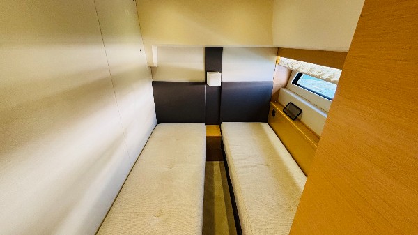 2013 PRESTIGE 500 FLY