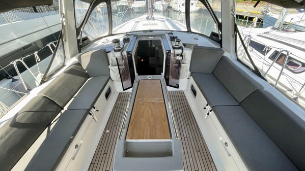 2016 BENETEAU OCEANIS 45