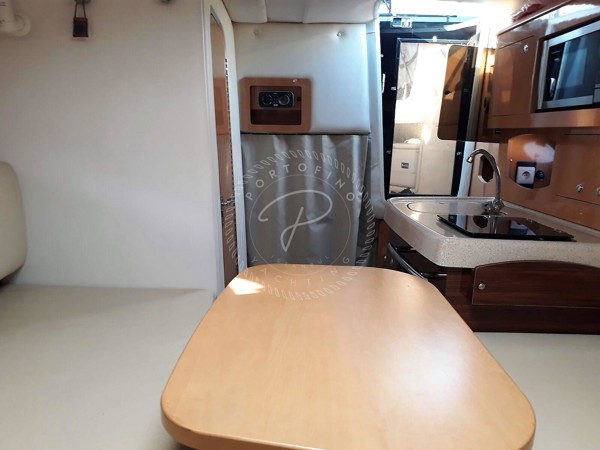 2010 FOUR WINNS V285