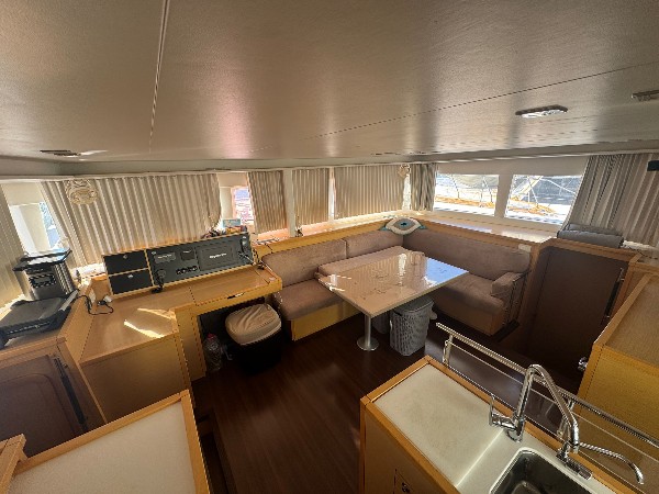 2012 LAGOON 450